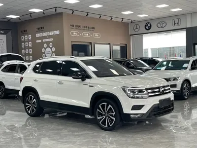 Volkswagen Tharu 2023, 41000 км, за 135800 CNY - фото 3