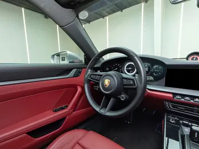 Porsche 911 2022, 16000 км, за 968000 CNY - фото 3