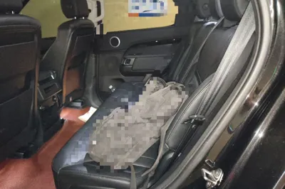 Land Rover Discovery 2017, 103100 км, за 201525.8 CNY - фото 17