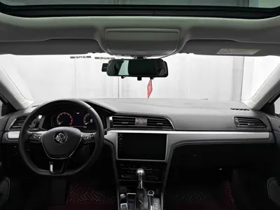 Volkswagen Lamando 2018, 58000 км, за 47900 CNY - фото 6
