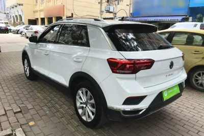 Volkswagen T-Roc 2021, 79800 км, за 73810.04 CNY