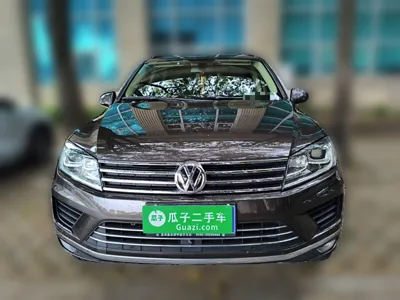 Volkswagen Touareg 2017, 94400 км, за 128950.68 CNY