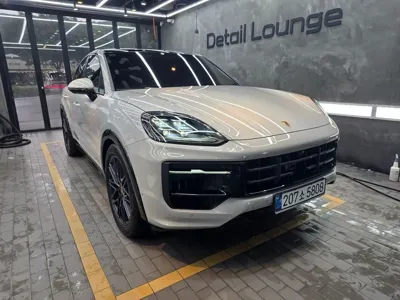 Porsche Cayenne 2025, 6500 км, за 210000000 KRW