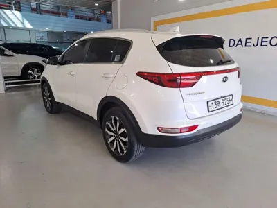 Kia Sportage 2017, 160768 км, за 8900000 KRW - фото 4