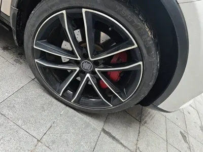 BYD Tang New Energy 2018, 99900 км, за 44000 CNY - фото 15