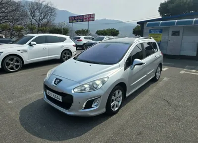 Peugeot 308 2014, 160000 км, за 2900000 KRW - фото 2