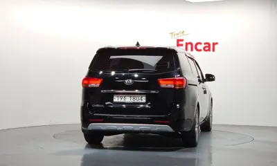 Kia Canival 2017, 62413 км, за 11500000 KRW - фото 4