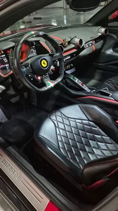 Ferrari 812 2019, 46180 км, за 999990000 KRW - фото 9
