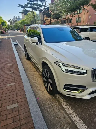 Volvo XC90 2024, 18200 км, за 74700000 KRW