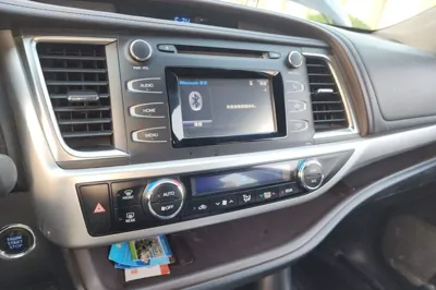 Toyota Highlander 2017, 112800 км, за 97602.05 CNY - фото 13