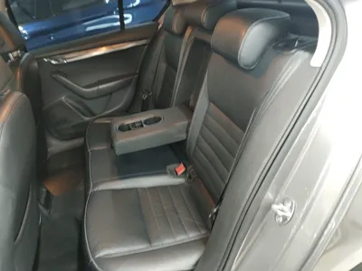Skoda Octavia 2017, 99200 км, за 50197.09 CNY - фото 20