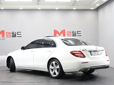 Mercedes-Benz E-Class 2018, 154234 км, за 15900000 KRW