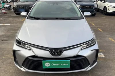 Toyota Corolla 2023, 13200 км, за 118440.89 CNY
