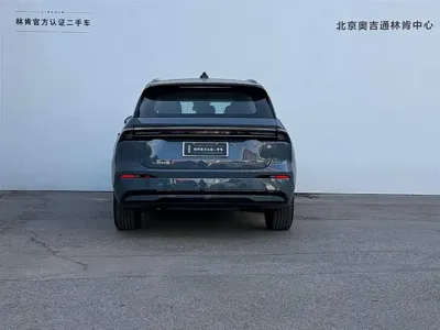Lincoln Nautilus 2026, 11000 км, за 271800 CNY
