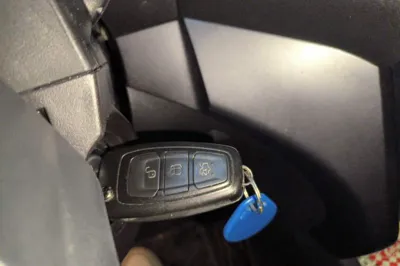 Ford Kuga 2017, 119100 км, за 38374.54 CNY - фото 20