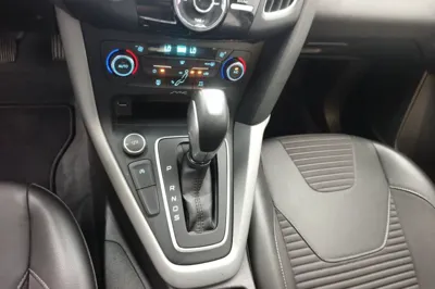 Ford Focus 2017, 28900 км, за 61260.77 CNY - фото 27
