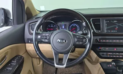 Kia Canival 2019, 156243 км, за 12700000 KRW - фото 14