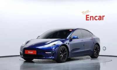 Tesla Model 3 · 2021 год
