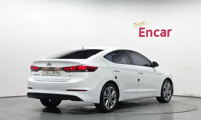 Hyundai Avante 2018, 57038 км, за 11990000 KRW
