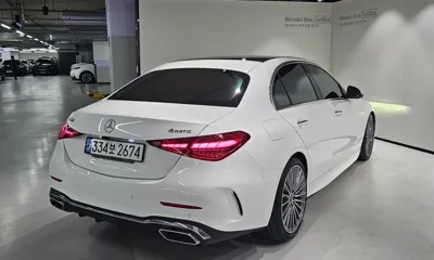 Mercedes-Benz C-Class 2023, 34221 км, за 46000000 KRW