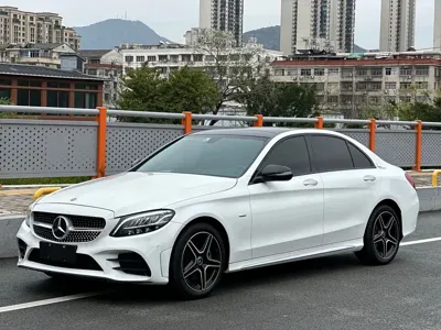 Mercedes-Benz C-Class · 2021 год