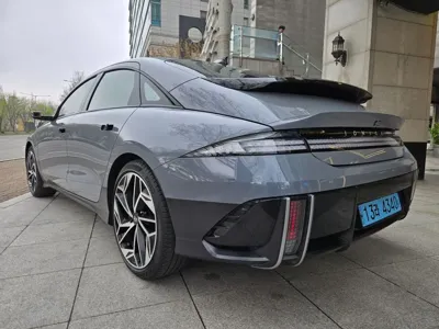 Hyundai Ioniq6 2023, 64700 км, за 35000000 KRW