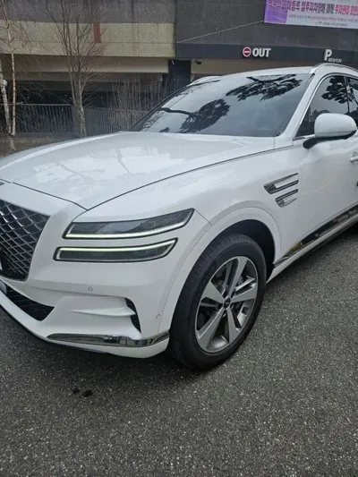 Genesis GV80 2023, 25100 км, за 32510000 KRW
