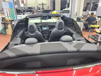 MINI Cooper Convertible 2024, 9608 км, за 37000000 KRW - фото 9
