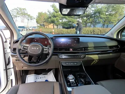 Kia Canival 2025, 28300 км, за 42500000 KRW - фото 8