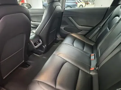Tesla Model 3 2020, 80000 км, за 118000 CNY - фото 8