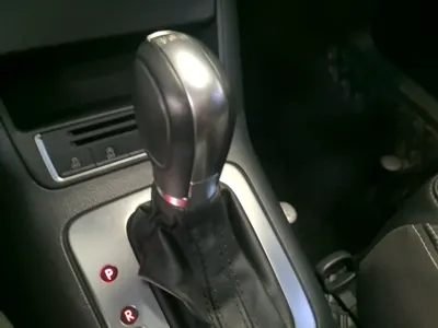 Volkswagen Tiguan 2016, 122500 км, за 57437.1 CNY - фото 17
