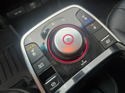 Kia Niro 2022, 260000 км, за 12900000 KRW - фото 9
