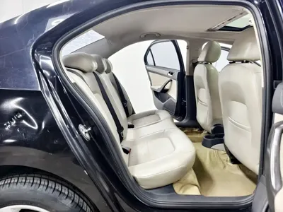 Volkswagen Santana 2014, 87000 км, за 11200 CNY - фото 16