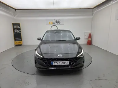 Hyundai Avante · 2021 год