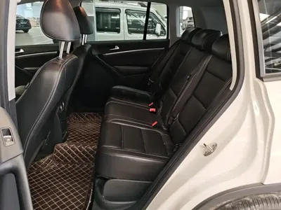 Volkswagen Tiguan 2019, 110300 км, за 58200 CNY - фото 17