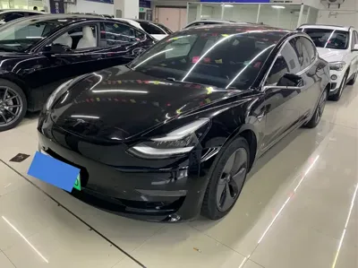 Tesla Model 3 · 2019 год