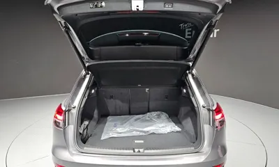 Audi Q4 e-tron 2025, 22405 км, за 47700000 KRW - фото 28