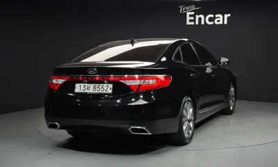 Hyundai Grandeur 2015, 130499 км, за 6500000 KRW