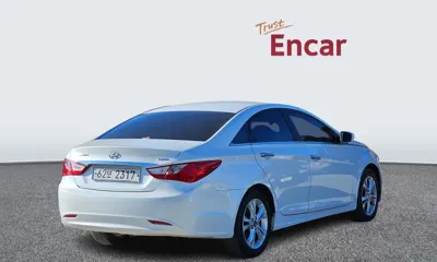 Hyundai Sonata 2010, 185972 км, за 3000000 KRW