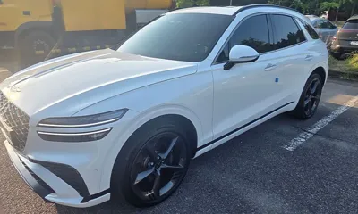 Genesis GV70 · 2025 год