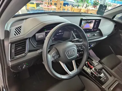 Audi Q5L 2022, 50000 км, за 189800 CNY - фото 9