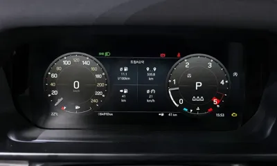 Land Rover Defender 2023, 64910 км, за 78500000 KRW - фото 8