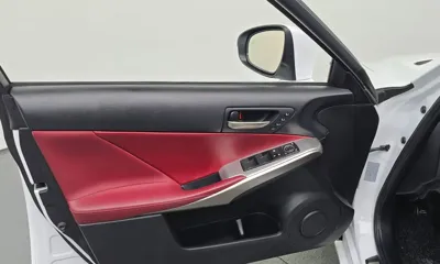 Lexus IS 2019, 101037 км, за 28300000 KRW - фото 24