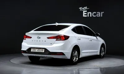Hyundai Avante 2019, 92502 км, за 13200000 KRW