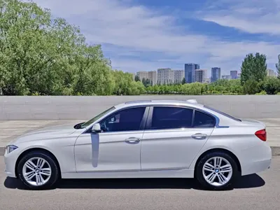 BMW 3 Series 2017, 122000 км, за 66000 CNY