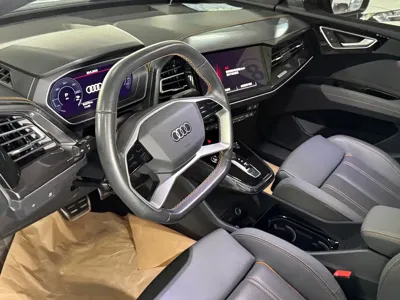 Audi Q4 e-tron 2023, 60000 км, за 119800 CNY - фото 6