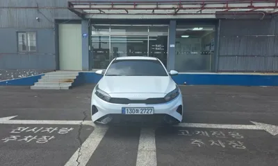 Kia K3 2024, 9653 км, за 18000000 KRW