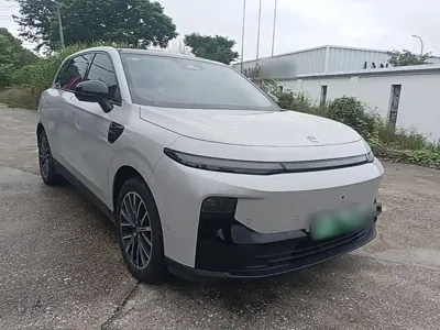 Leapmotor Leapmotor B10 2025, 45300 км, за 88300 CNY