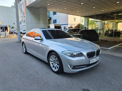 BMW 5-Series · 2012 год