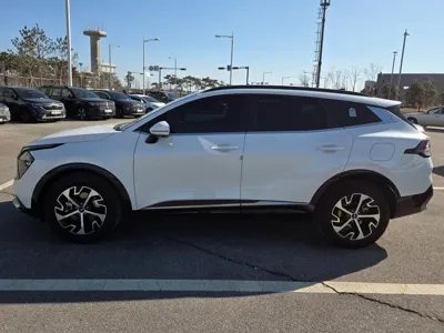 Kia Sportage 2024, 24280 км, за 10120000 KRW
